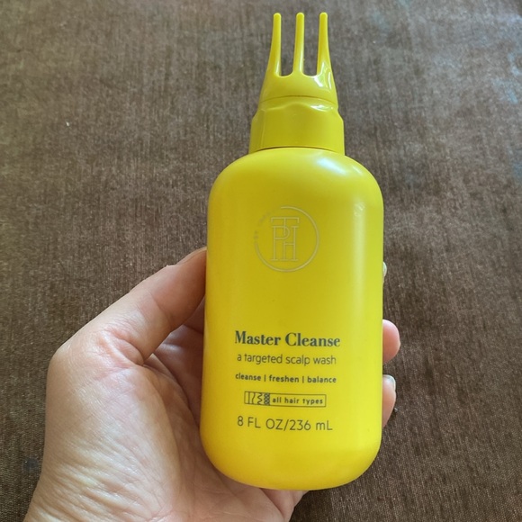 1 LEFT! πTPH BY TARAJI:Master Cleanse- a targeted scalp wash: FULL SIZE - Picture 7 of 9